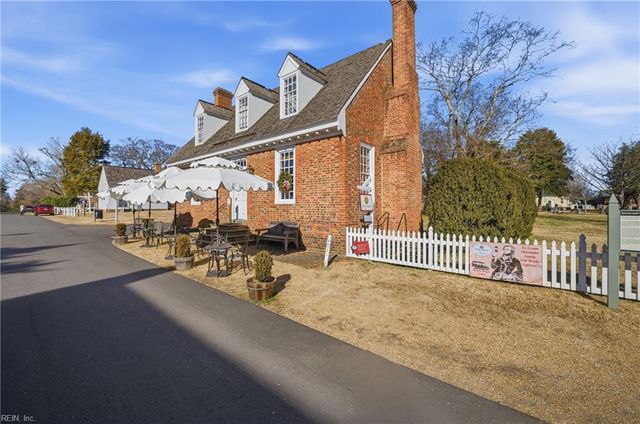 230 Nelson ST, Yorktown, VA 23690