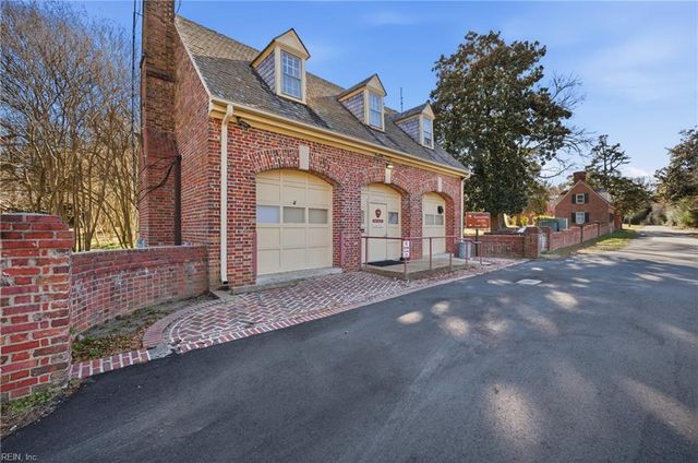 230 Nelson ST, Yorktown, VA 23690