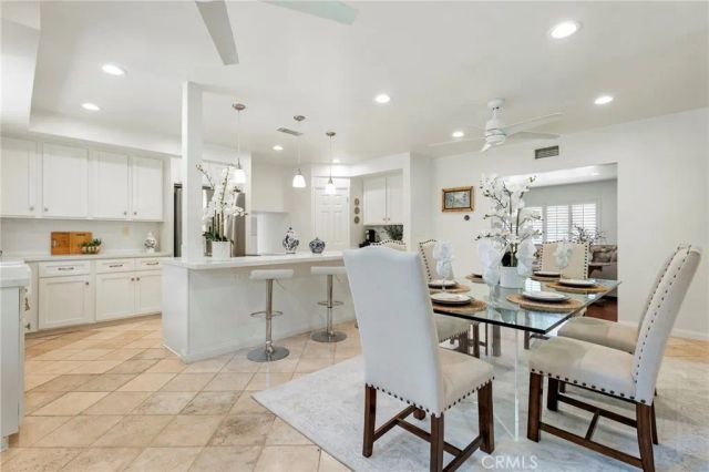 22664 Jameson, Calabasas, CA 91302