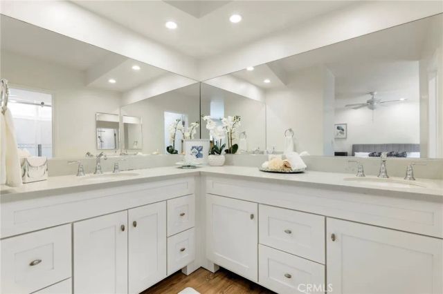 22664 Jameson, Calabasas, CA 91302