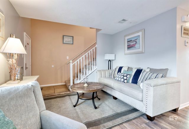 507 W Beach Boulevard 304, Gulf Shores, AL 36542