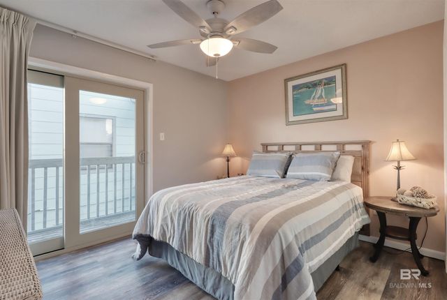 507 W Beach Boulevard 304, Gulf Shores, AL 36542