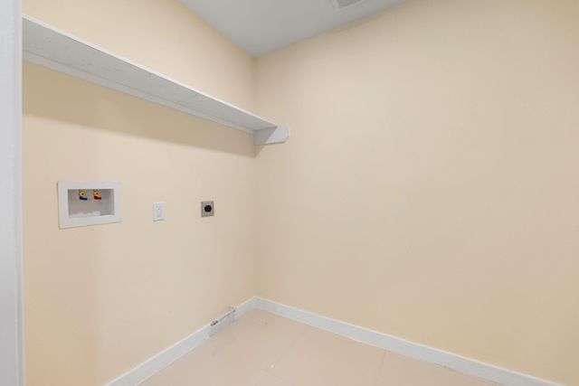 15602 Four Season Drive, Houston, TX 77084