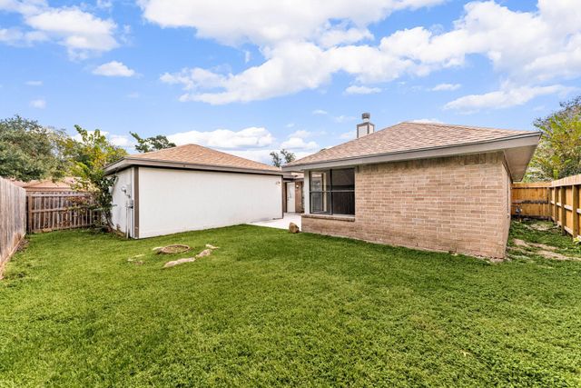 15602 Four Season Drive, Houston, TX 77084