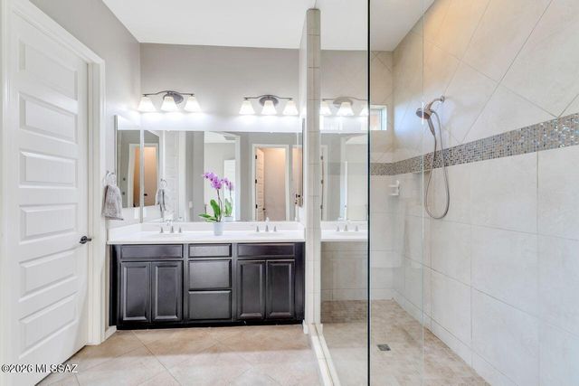 13421 N Flaxleaf Place, Tucson, AZ 85755