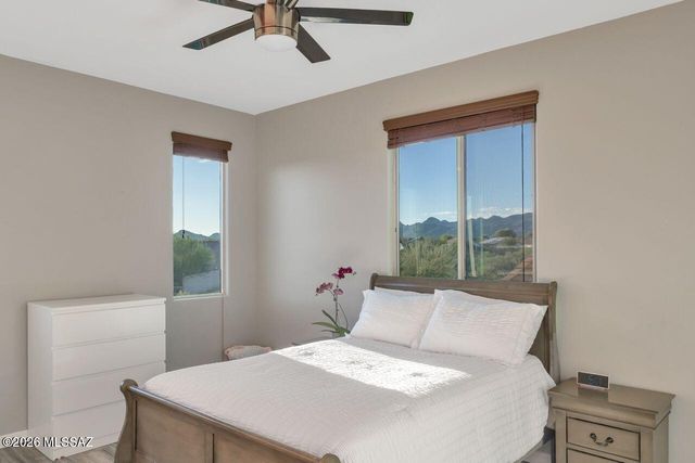 13421 N Flaxleaf Place, Tucson, AZ 85755