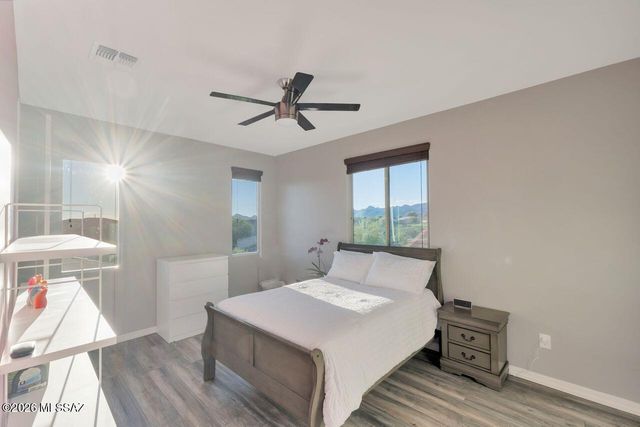13421 N Flaxleaf Place, Tucson, AZ 85755