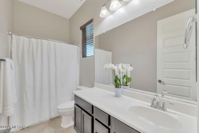13421 N Flaxleaf Place, Tucson, AZ 85755