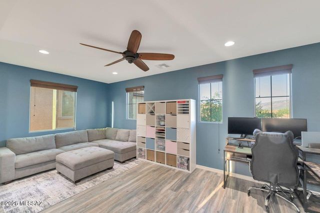 13421 N Flaxleaf Place, Tucson, AZ 85755