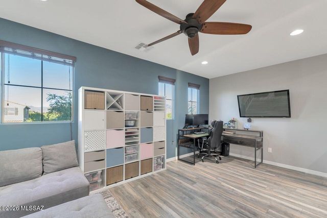13421 N Flaxleaf Place, Tucson, AZ 85755