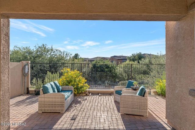 13421 N Flaxleaf Place, Tucson, AZ 85755