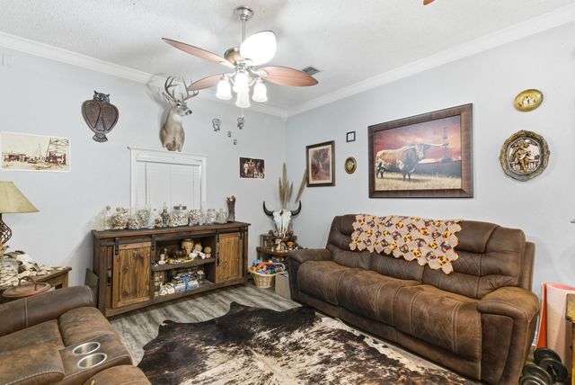 302 Tower Road, Rio Vista, TX 76093
