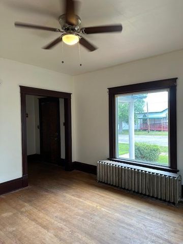 302 Cedar Avenue NW, Cass Lake, MN 56633