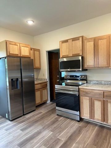 302 Cedar Avenue NW, Cass Lake, MN 56633