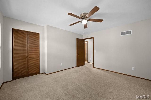 28 Shallowbrook Drive, O'fallon, IL 62269