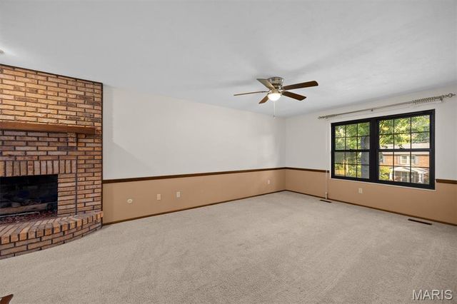 28 Shallowbrook Drive, O'fallon, IL 62269