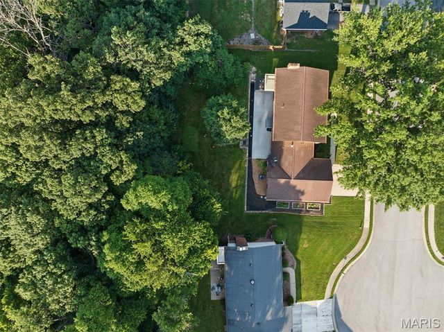 28 Shallowbrook Drive, O'fallon, IL 62269