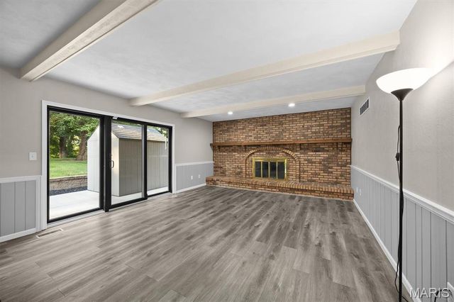 28 Shallowbrook Drive, O'fallon, IL 62269