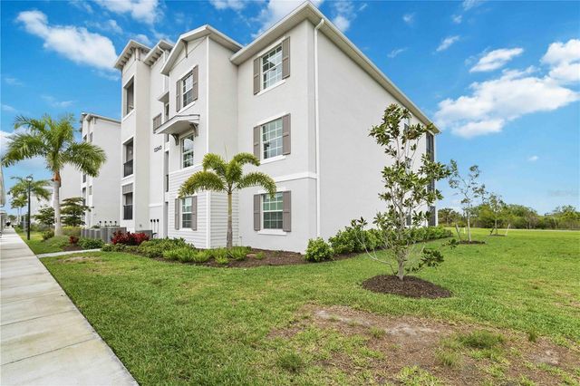 12240 WELLEN GOLF STREET 208, Venice, FL 34293