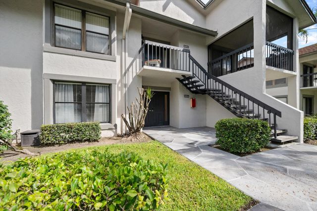 11355 POND VIEW Drive D104, Wellington, FL 33414
