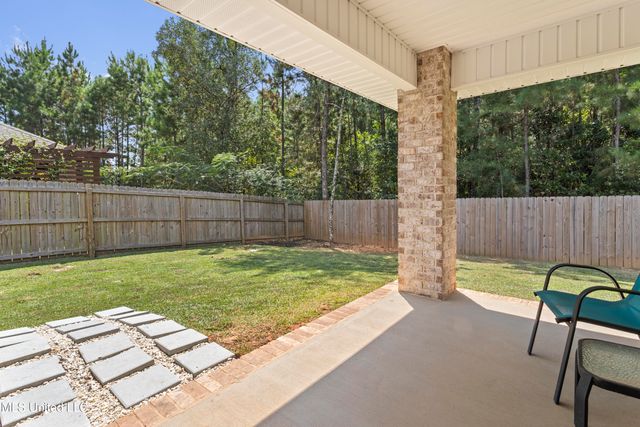 14077 Fox Hill Drive, Gulfport, MS 39503