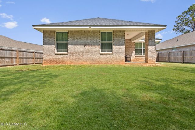 14077 Fox Hill Drive, Gulfport, MS 39503