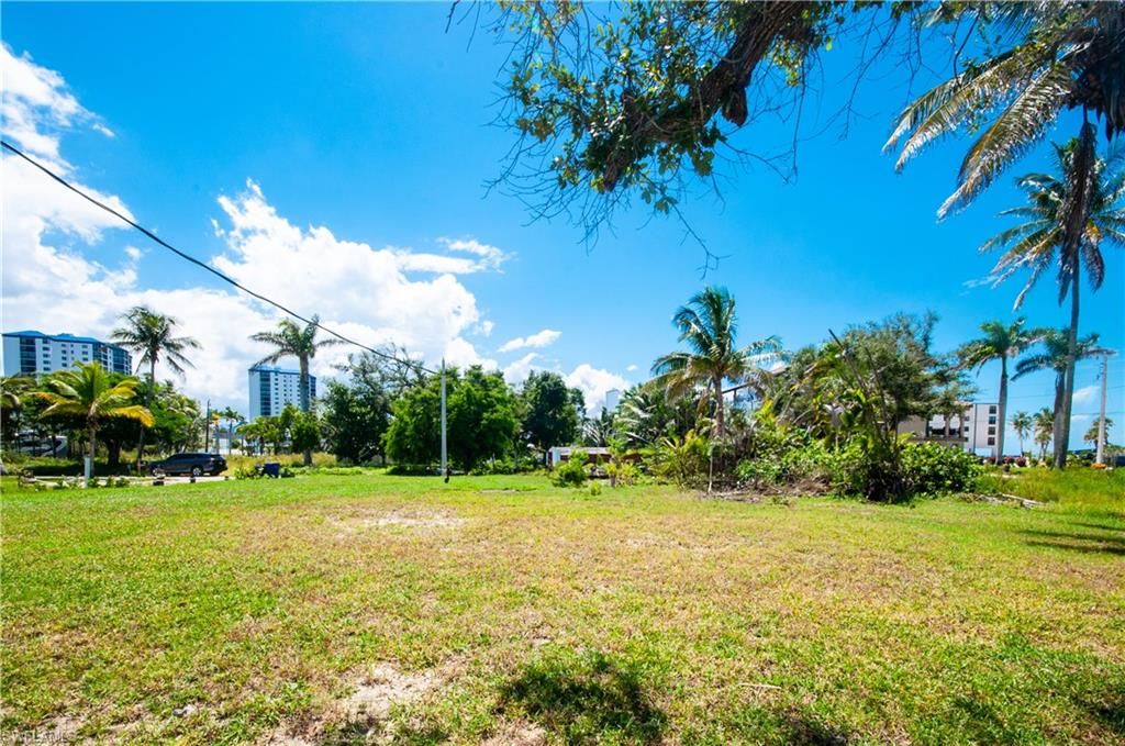 119 Sabal DR, FORT MYERS BEACH, FL 33931 — photo 5