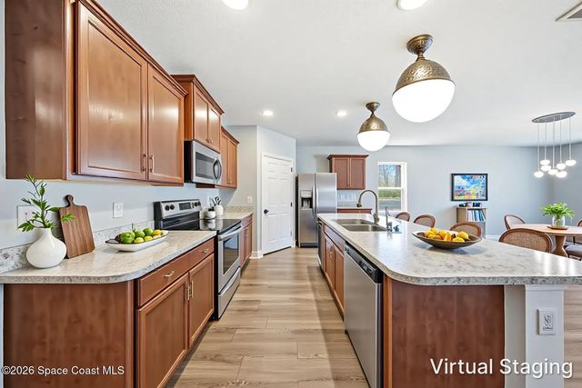 270 De Castro Avenue SE, Palm Bay, FL 32909