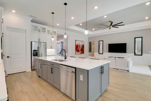10909 STELLAR Circle, Palm Beach Gardens, FL 33412