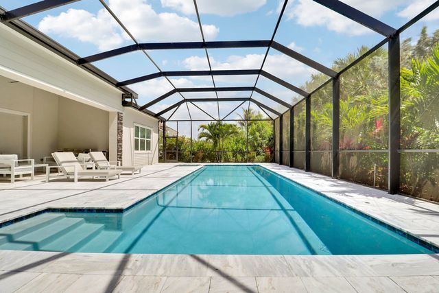10909 STELLAR Circle, Palm Beach Gardens, FL 33412