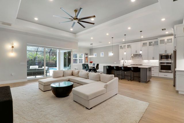 10909 STELLAR Circle, Palm Beach Gardens, FL 33412