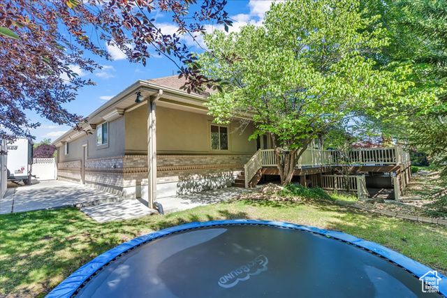 10605 S WILLOW VALLEY RD, South Jordan, UT 84095