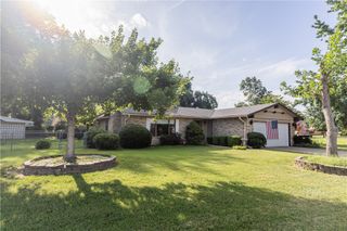 2815 W Highland Drive, Rogers, AR 72756