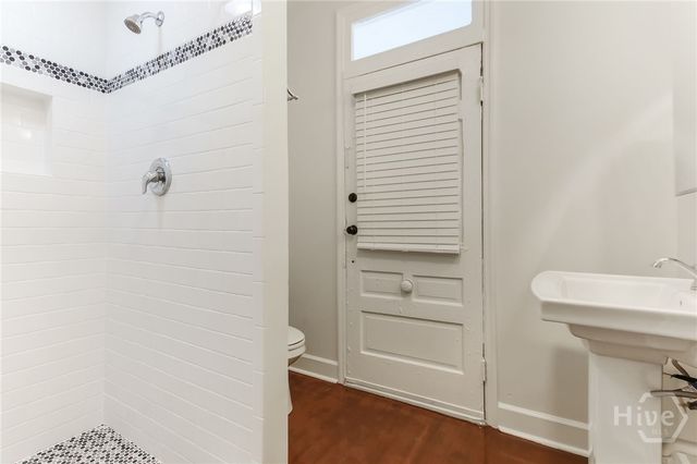 301 W Henry Street B, Savannah, GA 31401