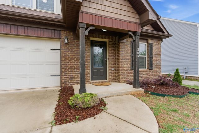 309 Acorn Grove Lane, Huntsville, AL 35824