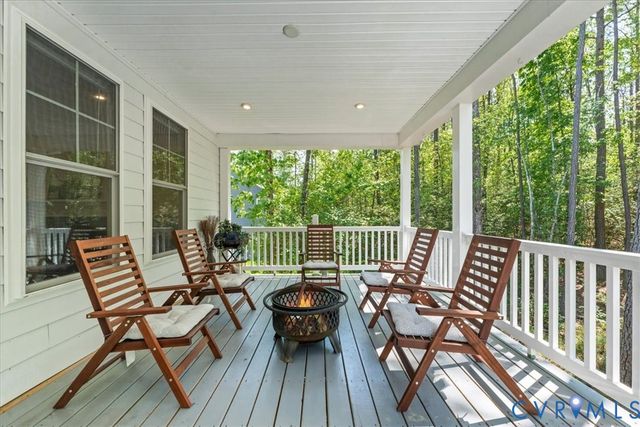 5434 St Leger Dr, Providence Forge, VA 23140
