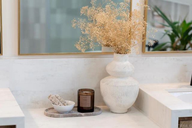 4860 Park Drive, Carlsbad, CA 92008