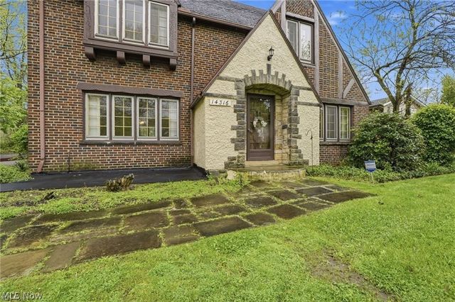 14316 Ashwood Road, Shaker Heights, OH 44120