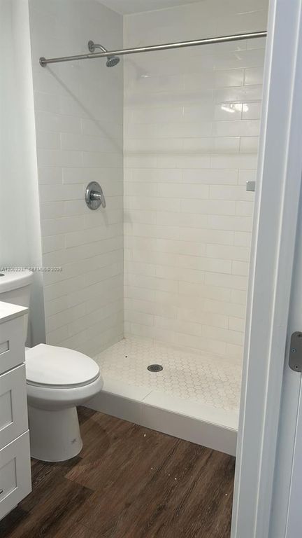 141 NW 16th Avenue 17, Miami, FL 33125