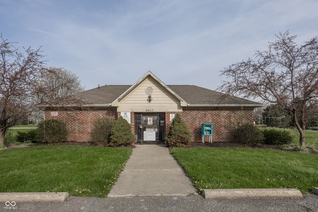 7123 N Lyndhurst Crossing, Mccordsville, IN 46055