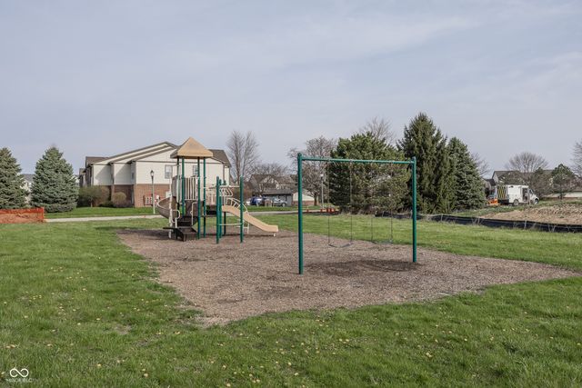 7123 N Lyndhurst Crossing, Mccordsville, IN 46055