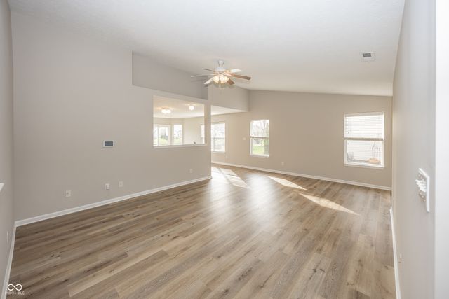 7123 N Lyndhurst Crossing, Mccordsville, IN 46055