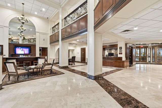 3525 Sage Road 1204, Houston, TX 77056