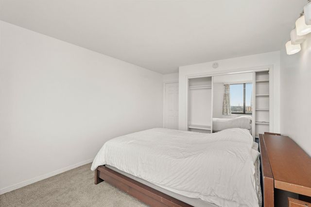 3525 Sage Road 1204, Houston, TX 77056