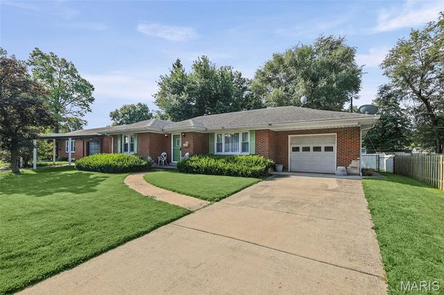 1604 Garfield Avenue, Granite City, IL 62040