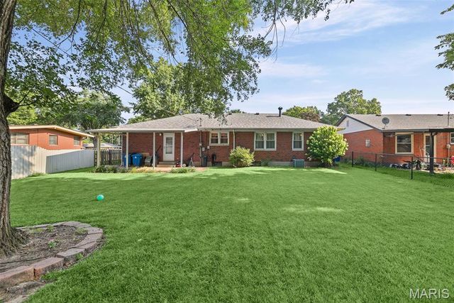 1604 Garfield Avenue, Granite City, IL 62040