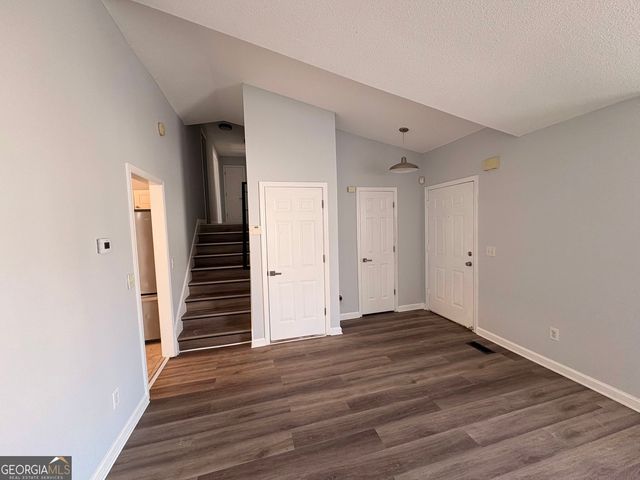 1718 Graywood Drive SE, Mableton, GA 30126