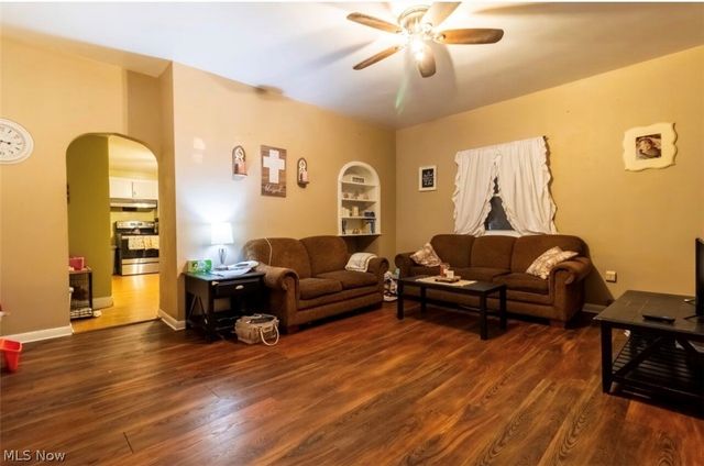 4011 Central Avenue, Shadyside, OH 43947