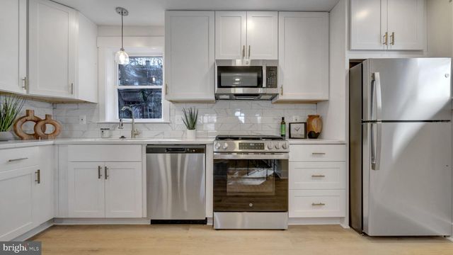 5543 CENTRAL AVE SE, Washington, DC 20019