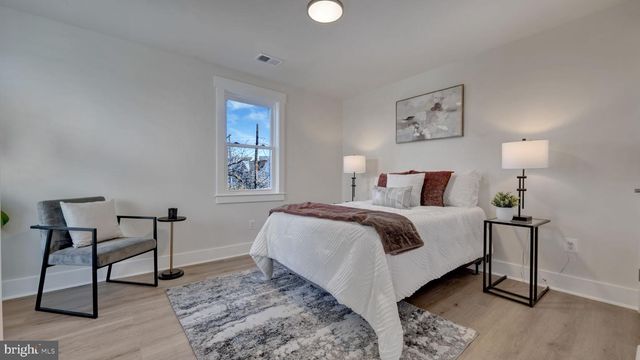 5543 CENTRAL AVE SE, Washington, DC 20019